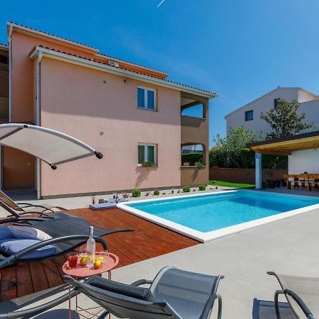 Holiday Home House Eric&Paolo By Interhome Пула Экстерьер фото
