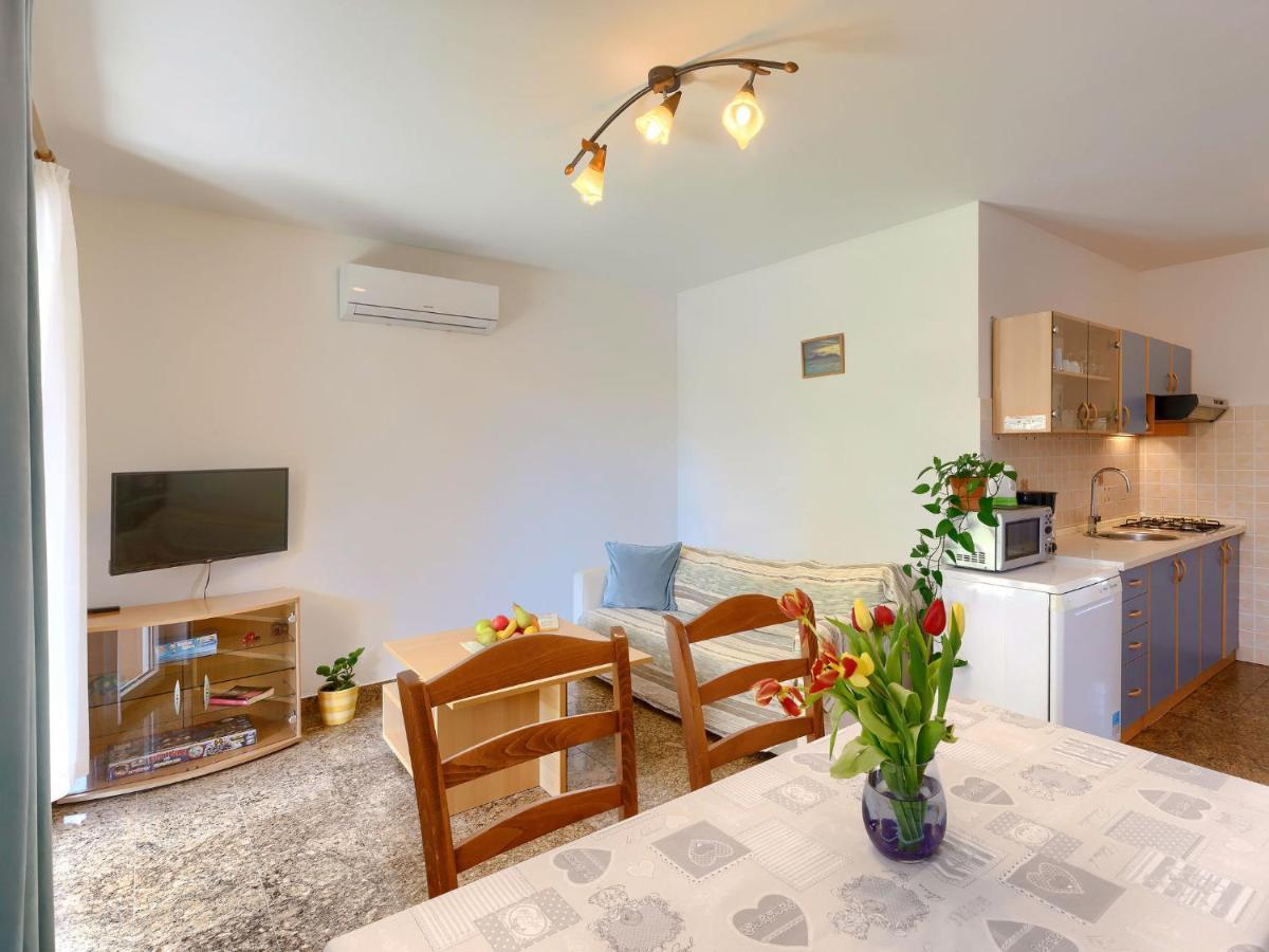 Holiday Home House Eric&Paolo By Interhome Пула Экстерьер фото